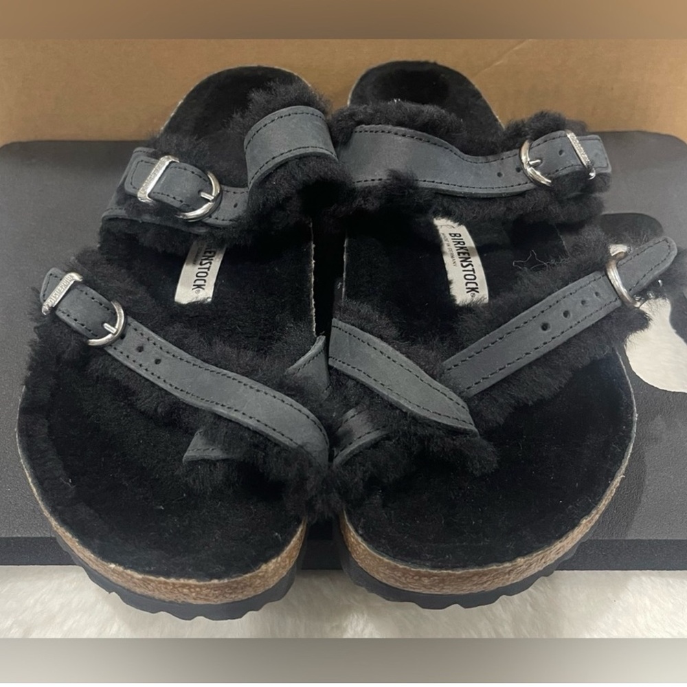 Birkenstock Women Mayari Shearling - Natural
Leather Oiled